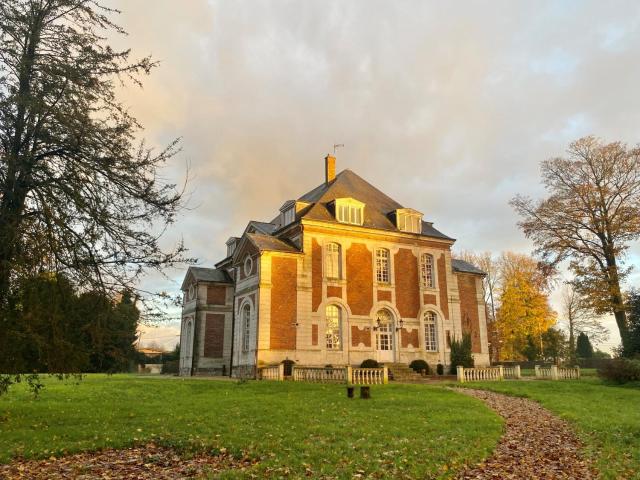 Grand gîte pour 28 personnes dans un château en Normandie