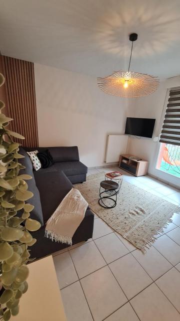 Logement entier : appartement, Houssen