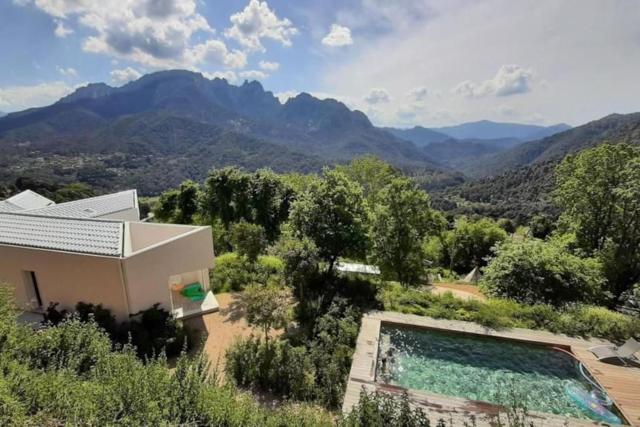 Villa d'architecte, piscine privative, Vico Corse