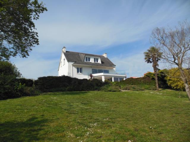 Maison avec vue sur Morgat