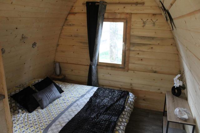 CABANE INSOLITE et COCOONING-2personnes-CAMPING LE BEL AIR-LE FRESNE