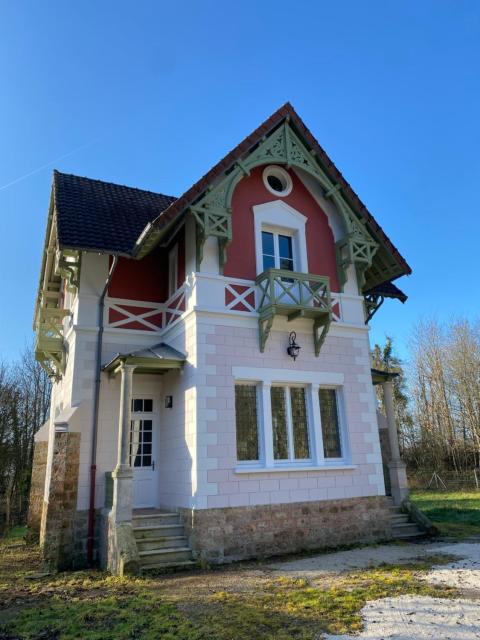 le Pavillon d'Hermières, near Disneyland