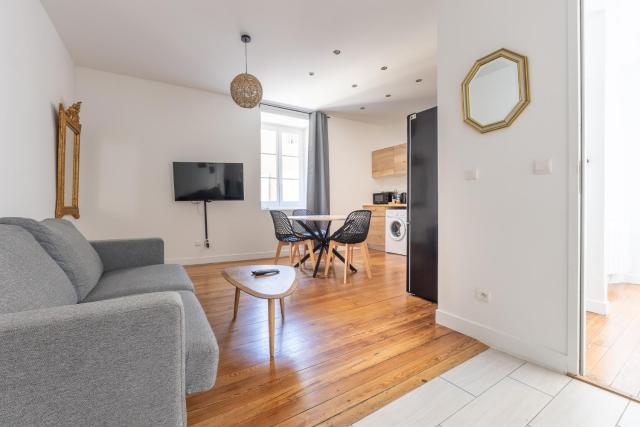 Appartement moderne , trevoux centre historique