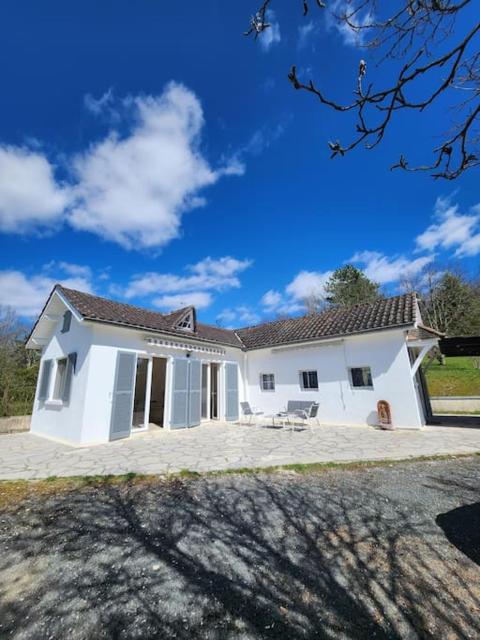 Maison de campagne, au calme.