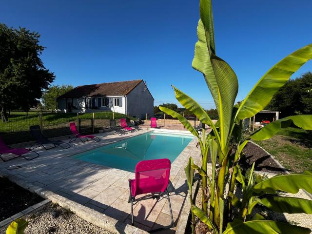 Maison 10 personnes avec piscine jacuzzi, proche du PAL