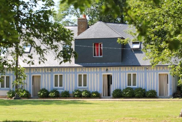 Blue cottage in Normandie