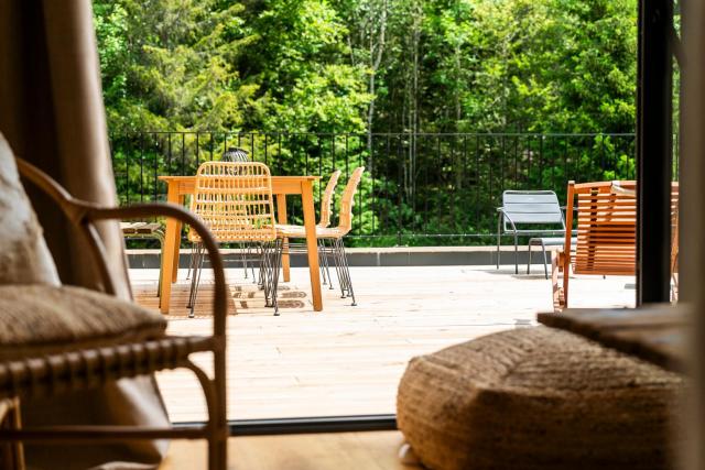 Gîte singulier et authentique en cœur de forêt