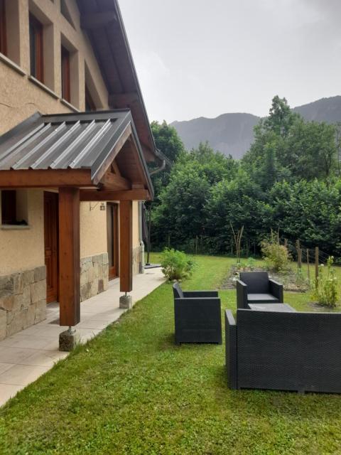 Appartement avec jardin au pied de l'alpe d'huez