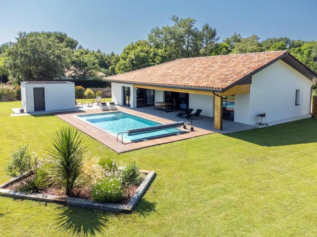 Superbe Villa au calme avec piscine