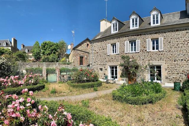 Maison de caractère 12 couchages - 300m de la plage