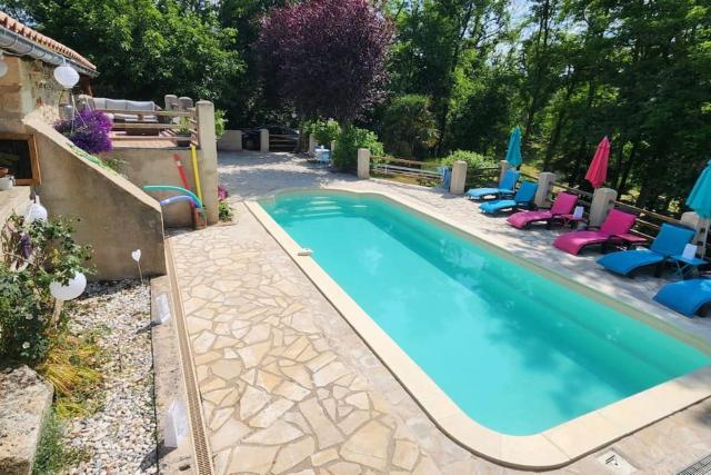 Petite Maison Papillon, Pool, hot Tub,Relax