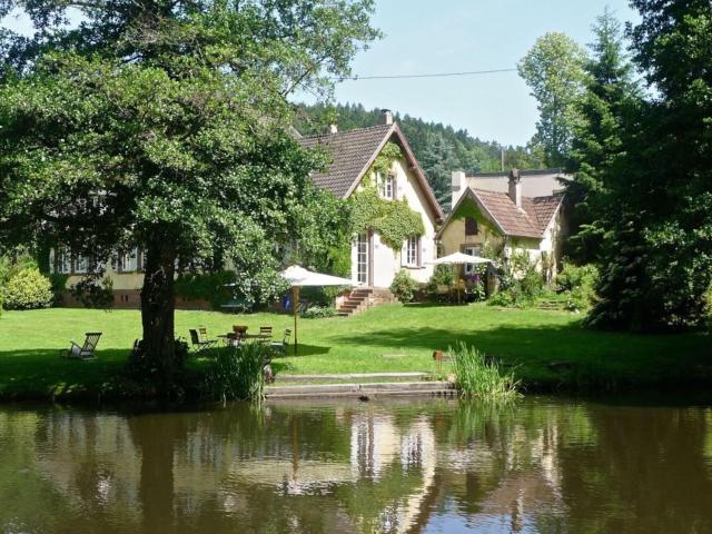 countryside apartment near the lake