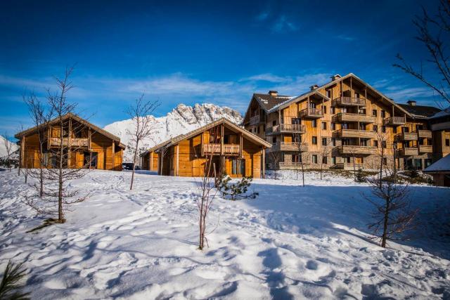 Chalet 6 à 8 P , 3 chambres , dévoluy ski