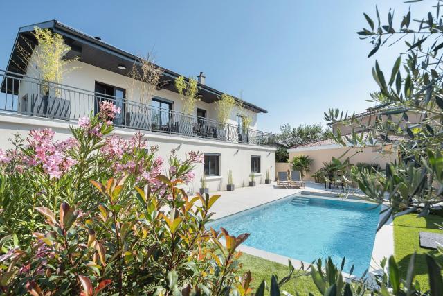 Villa avec piscine a 25 min de lyon