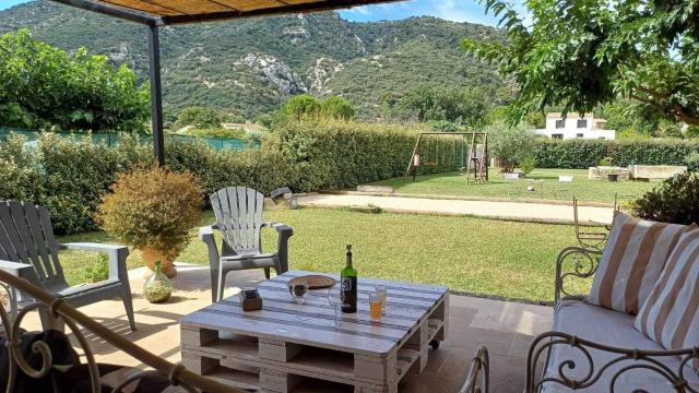 Maison de plein pied avec vue sur le Lubéron