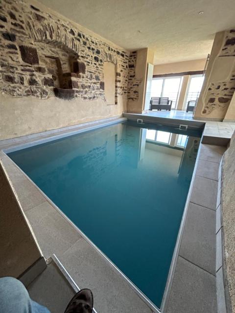 Le domaine du bez gite de Jules piscine,sauna,sauna,hammam,spa