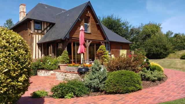 Superb barn conversion in the golden triangle Pont l'Evêque-Honfleur-Deauville