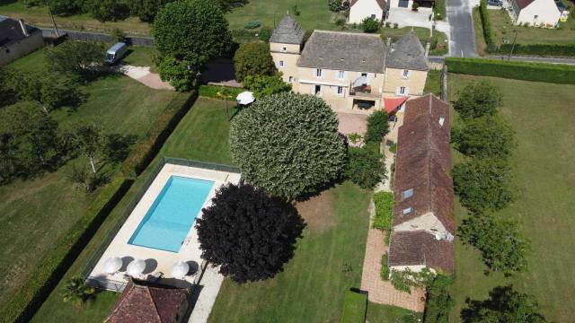 Domaine Jolidetour climatisé, piscine et tennis privés