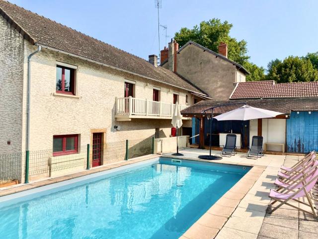 Maison cosy avec piscine