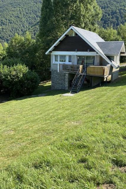 Chalet au cœur de la montagne jacuzzi privé