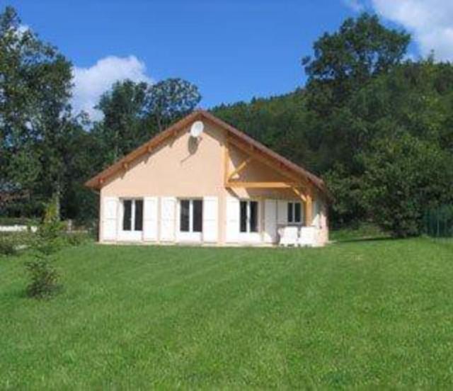 Gîte les 4 saisons - Intérieur bois - Lac de Chalain