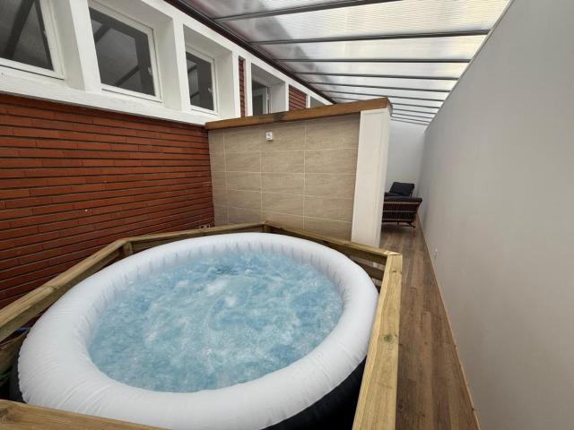 Magnifique maison avec jacuzzi