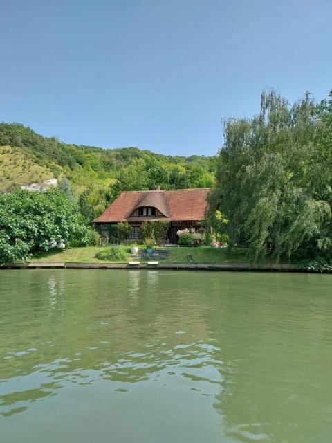 Maison au bord de la Seine