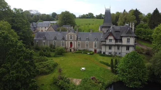 Our House, Château de la Boulaye