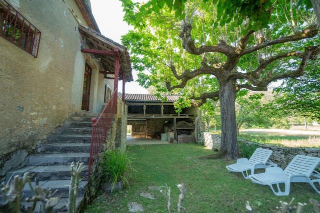 Maison de campagne à 5 kms de St Cirq Lapopie