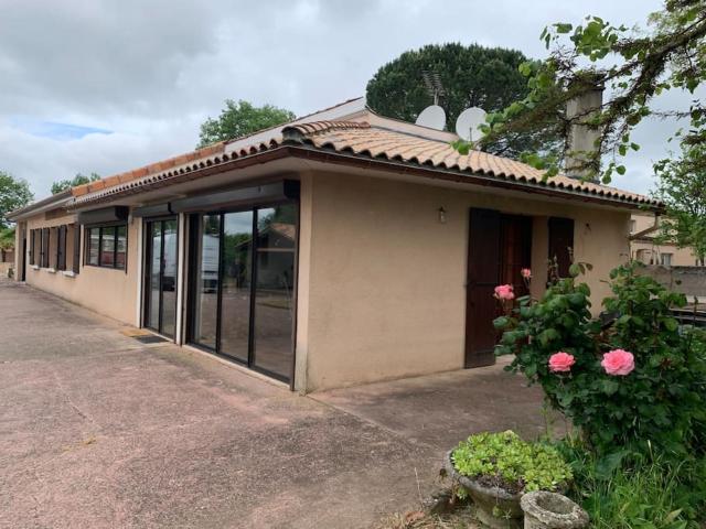 Maison familiale avec piscine proche Périgueux