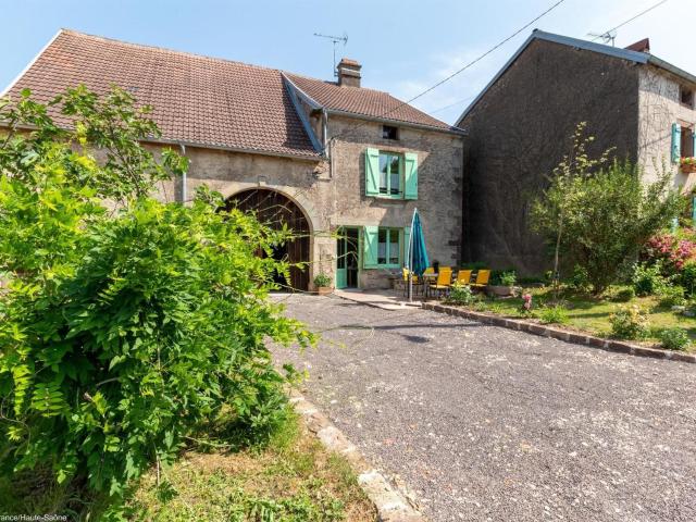 Maison rénovée à la campagne, jardin clos, animaux admis, vélos & parking privés - FR-1-583-335