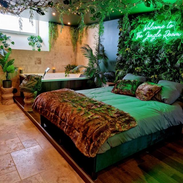 Evasion Tropicale Suite Jungle Room