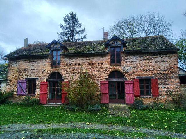 une maison à la campagne