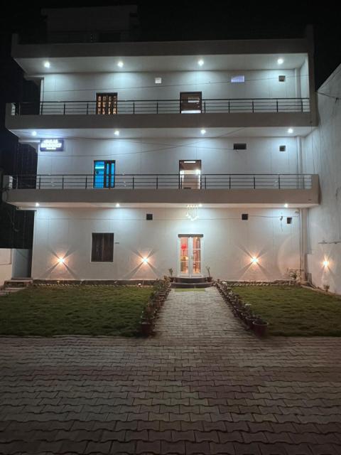 Gulab Residency Home Stay