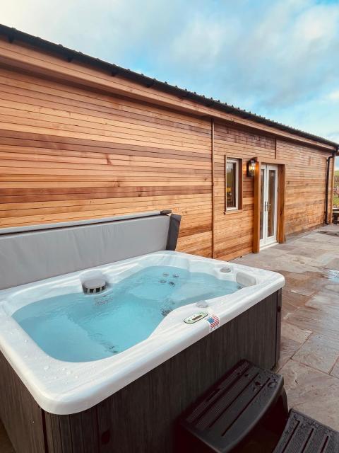 East Learmouth Lakeside Lodges - Larch Lodge