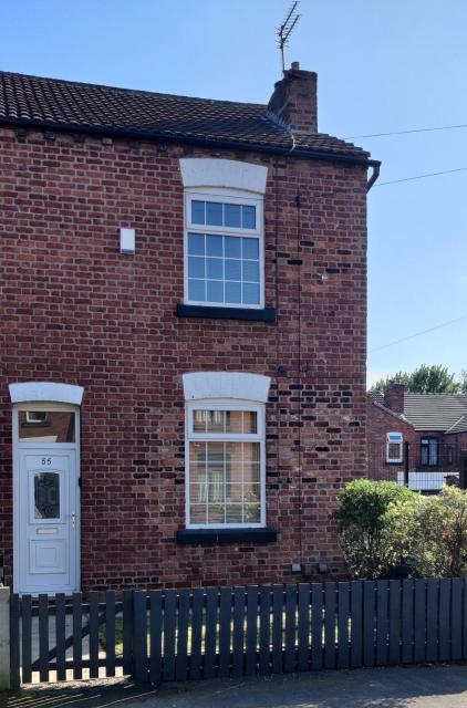 Victorian Semi Detached House behind the High Street