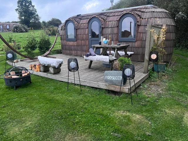 Prosecco - Lydcott Glamping Cornwall, sea views