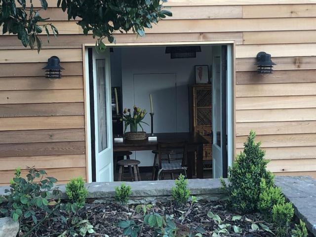 Stylish Cottage in the Pewsey Vale