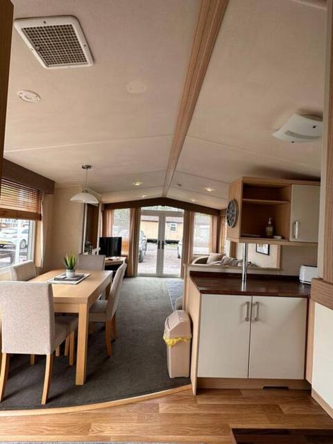 Swift Moselle 2 Bedroom Caravan - Uddingston, Glasgow