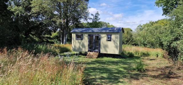 Apple Orchard Shepherd Huts