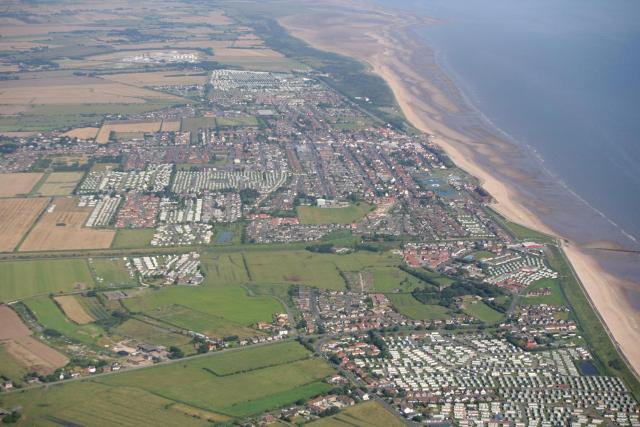 Lovely 8 Berth Caravan At Heacham Beach Park In Norfolk Ref 21029C