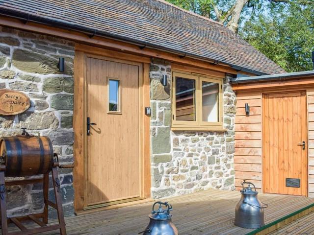 Stunning cottage nestled under the Longmynd Hills.