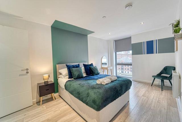 35 percent Off Stylish Liverpool Abode