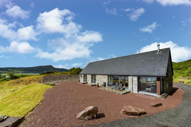 Avernish Lodge-Kyle of Lochalsh