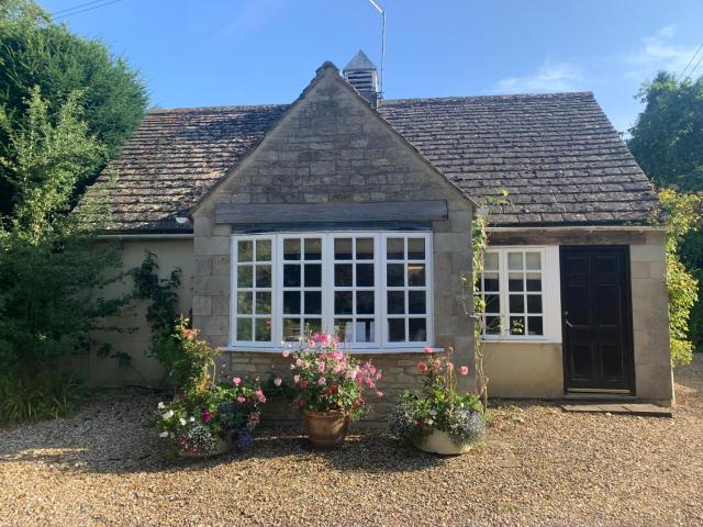 The Cottage Hankerton Priory