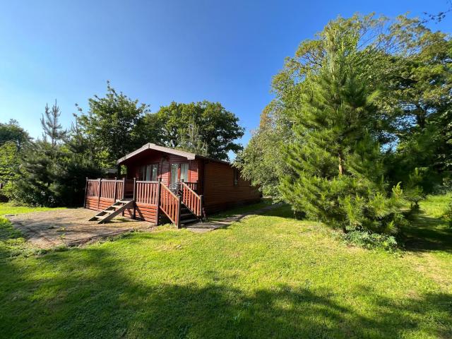 Mallard Lodge - Arscott Lodges