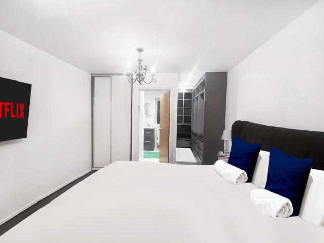 Private Rooms at Oxley Comfy House - Milton Keynes - Near M1 J14