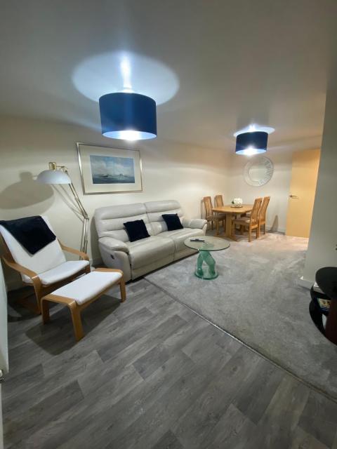 Lovely 2 bed apartment in Crosby