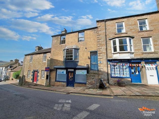 Market House Apartment, Alston