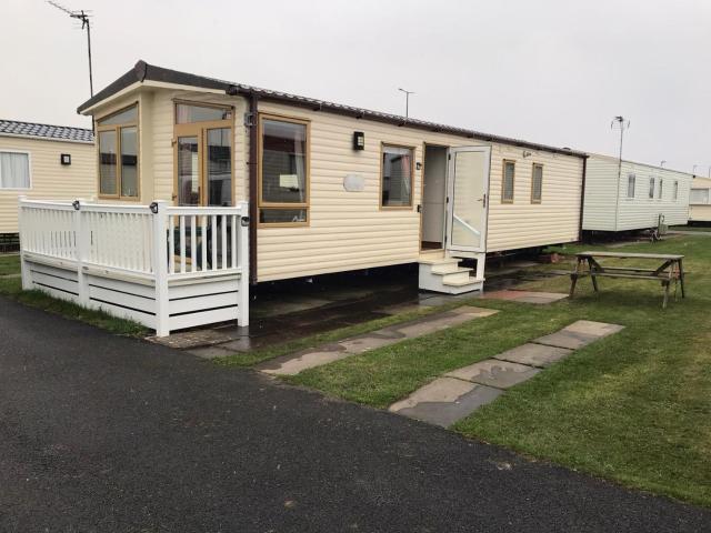 Two x 8 Berth static caravan on Lyons Robin Hood Rhyl North wales